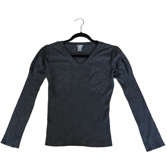 RGL New York Gray Ribbed V Neck Sweater - Picture 2 of 9